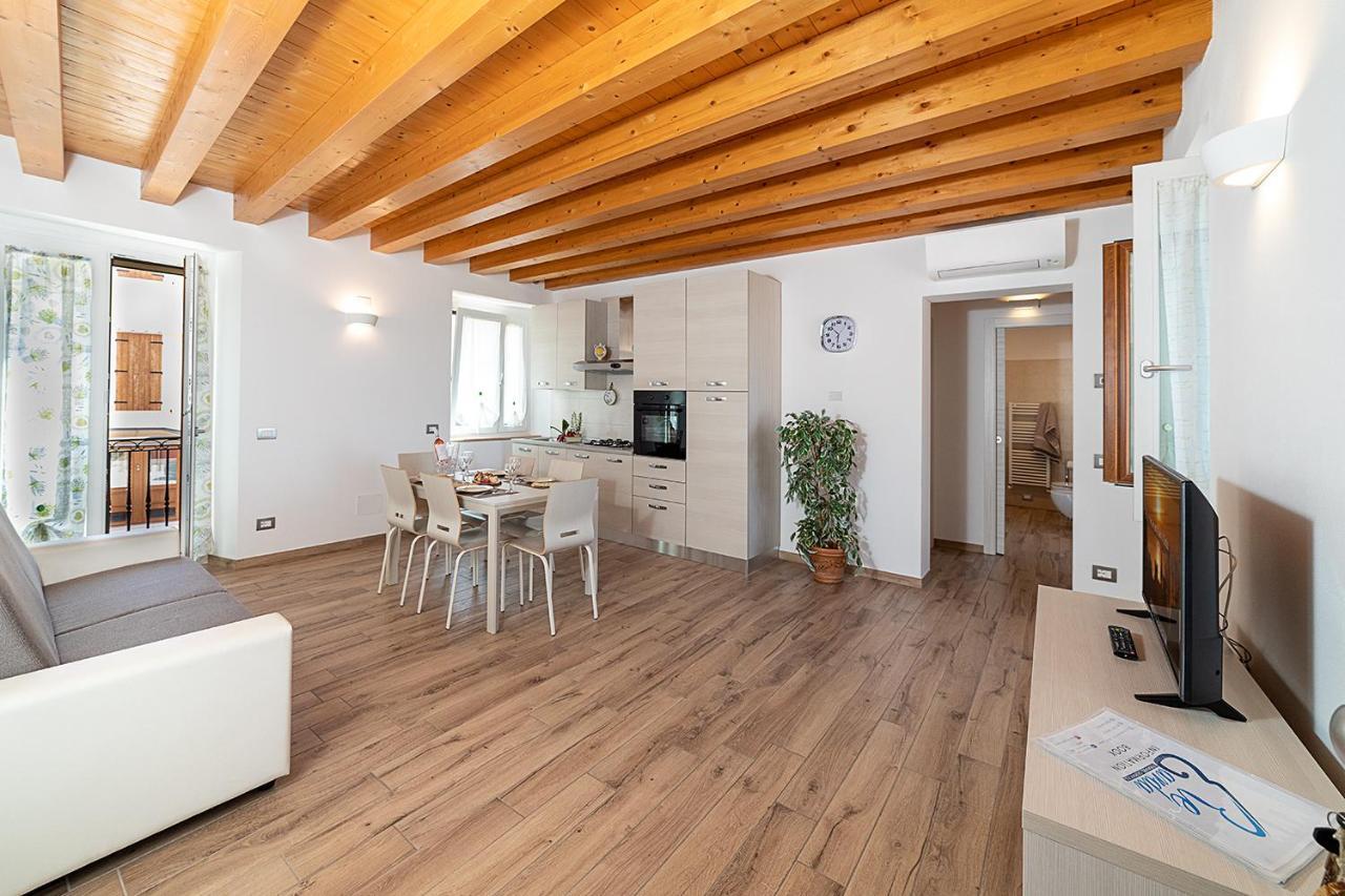CASA ROSSA - Regarda Travel Villa Bardolino Eksteriør bilde