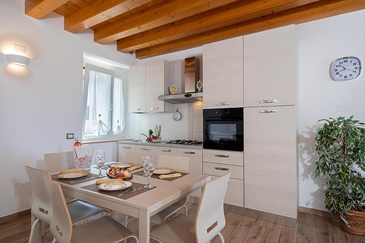 CASA ROSSA - Regarda Travel Villa Bardolino Eksteriør bilde