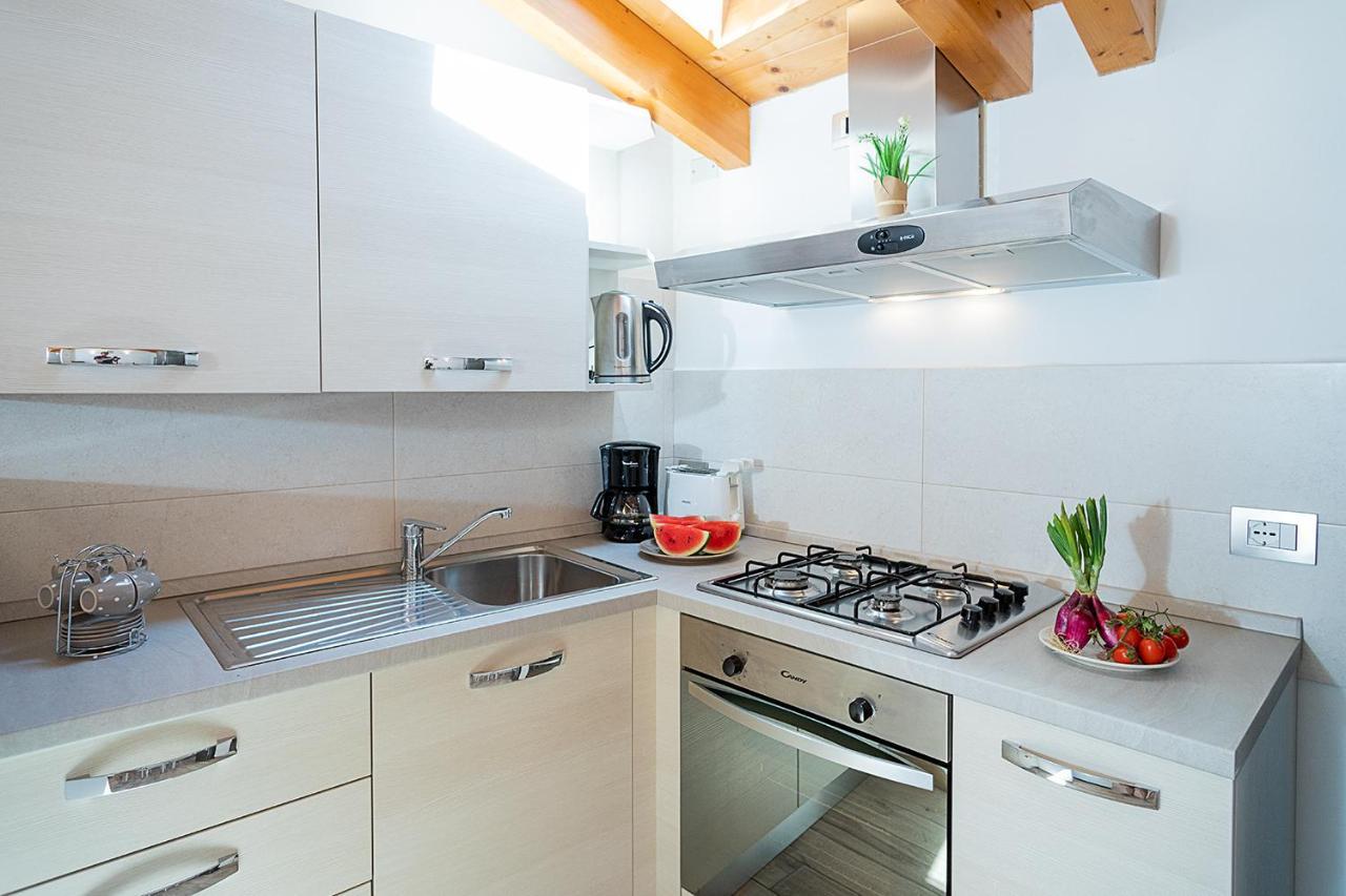 CASA ROSSA - Regarda Travel Villa Bardolino Eksteriør bilde
