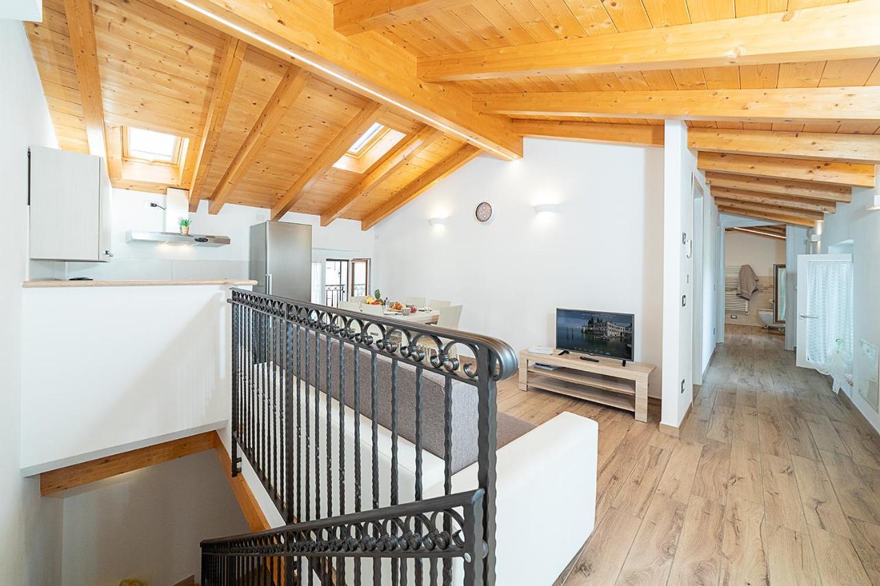 CASA ROSSA - Regarda Travel Villa Bardolino Eksteriør bilde