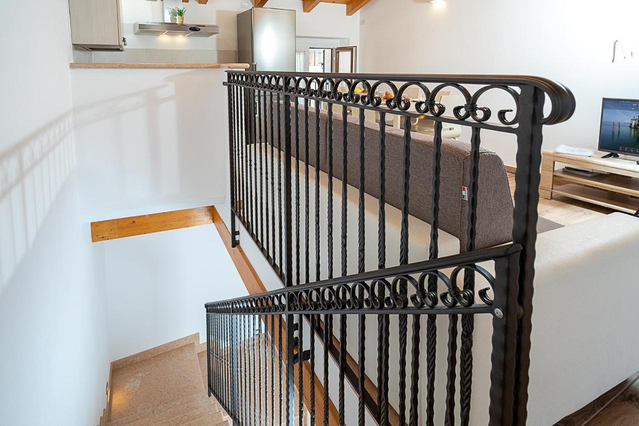 CASA ROSSA - Regarda Travel Villa Bardolino Eksteriør bilde